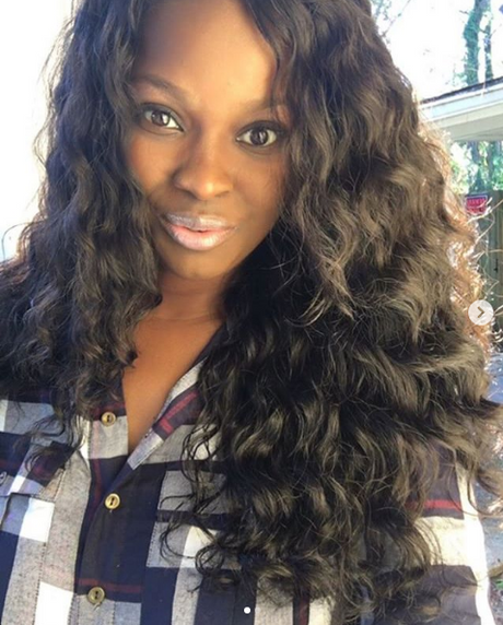 QWB Queen Weave Beauty - Styling versatility demonstration. Multiple parting options available (center, side, deep) enabled by free-parted lace design.